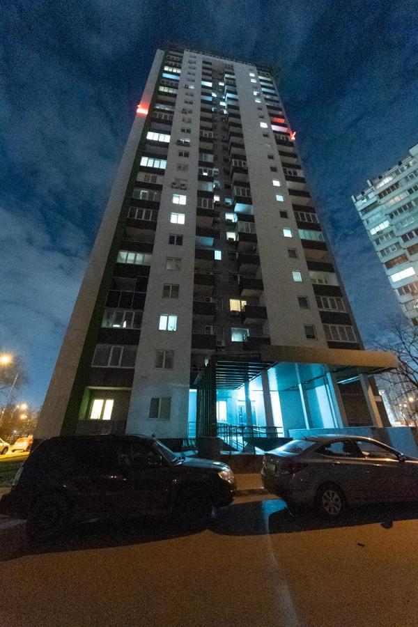 Уютная 1 Комнатная Квартира Люкс На Теремках Kiev Luaran gambar